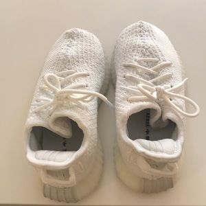 White toddler Yeezys size 10